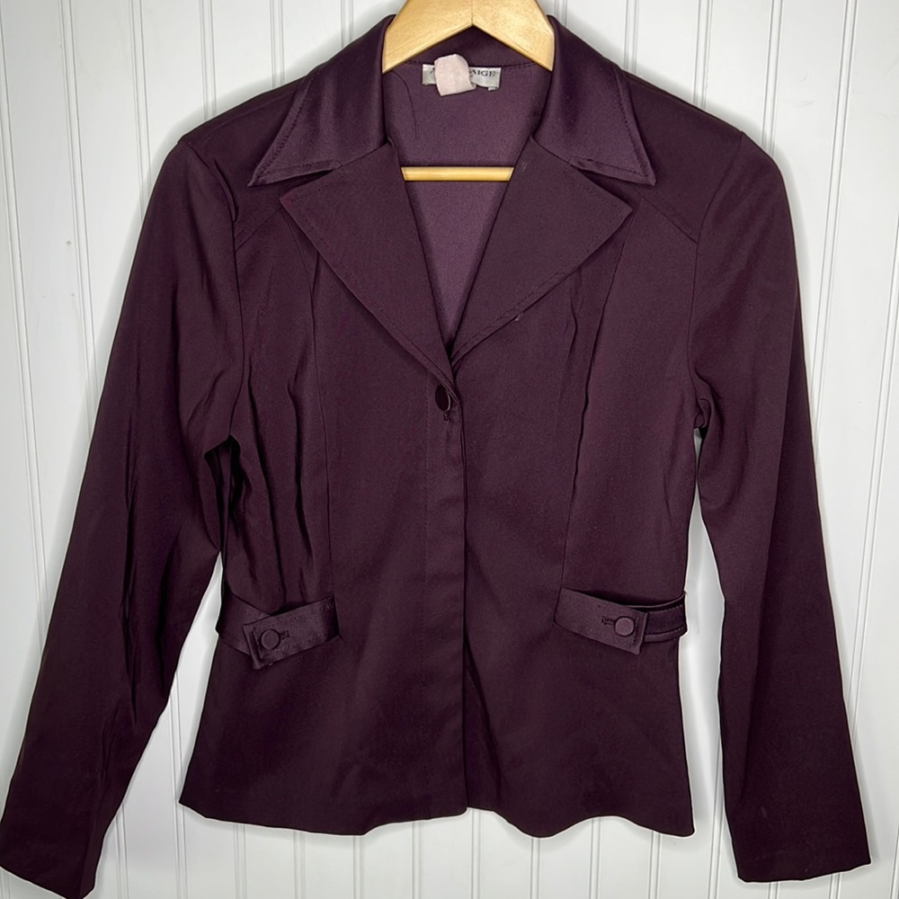 Alyn Paige Plum Color Suit Top Size Small